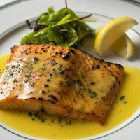 BROILED SALMON 