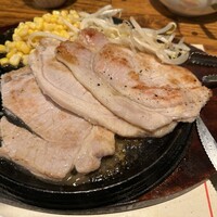 マヌエル タスカ ド ターリョ 丸の内店 - 