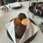 ザ・ラウンジ - 