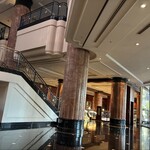 ザ・ラウンジ - 