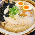 越後秘蔵麺　無尽蔵 花園家 - 豚骨醤油ラーメン(背脂、のり、玉子トッピング)