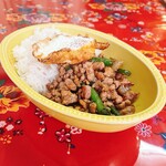 アジア料理たのんまぁ - 