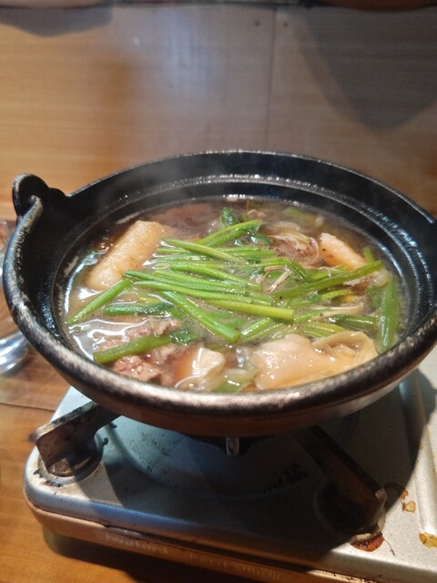 秋田杉（秋田・居酒屋）- 地元食材と日本酒が楽しめる本格居酒屋