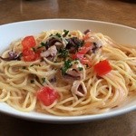 ジョリーパスタ - ヤリイカの明太子クリームソース 790円（税別）