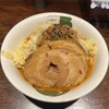 ラーメン 雷 東京本丸店