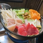 旨い蟹と鮪の店 海の達磨 銀座本店 - 