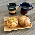 SONOHI BAGEL - ・ベーグル うめしそチキン
      ・ベーグル 紅茶ホワイトチョコ