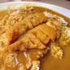 カレーや マドラス