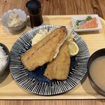 いちわ飯 - 極み生アジフライ