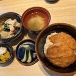 とんかつ政ちゃん - 