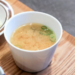 台湾茶専門店ランプ屋 - 味噌汁