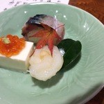 武蔵国分寺 潮 - チーズ豆腐、ユリ根の甘煮、しめ鯖