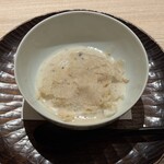 虎白 - 白トリュフと蒸した白米 トリュフ出汁のソース