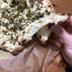 インド・ネパールカレー みさきらじ - カスリメティチーズナン