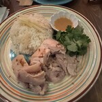 アジアン キュイジーヌ エー・オー・シー - 〆はカオマンガイ｡