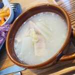 マンマ ヴィヴァーチェ - 白菜の洋風スープ