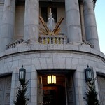 CRAFT. Table - 駅直結の歴史的建物