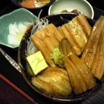 寿司割烹 魚紋 - あなご丼ランチ1,000円