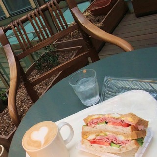 イデーカフェ パルク_2