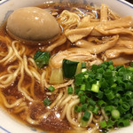 自然派ラーメン処 麻ほろ 小樽本店 - 朝ラー。味たまご、メンマトッピング。