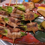 仙台牛タンと野菜巻き串 完全個室居酒屋 福丸  - アスパラガスの肉巻き串焼き