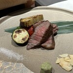  icHi - 牛ステーキ、ズッキーニ、海老芋、パプリカ