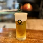 パラダイス ピザ - こちらの素晴らしい点は、料理だけでなく生ビールが鮮度管理、注ぎ方が秀逸