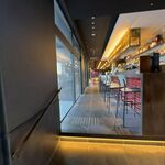 Pub & Grill 7 TAPS TAVERN - 