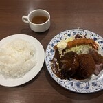 洋食レストラン 犇屋 - 