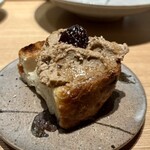 炭焼 おかげさん - 鳥レバーとパン