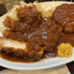 とんかつ ひろ喜 徳庵本店 - ロースカツはまあまあ厚みあり