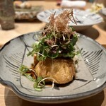 炭焼 おかげさん - 高坂鳥の鶏油で揚げた厚揚げ