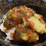 CHINESE DINING 瑞 - 宮保牡蠣とサツマイモのマッシュ丼