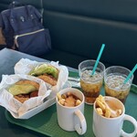 ラッキーピエロ - 