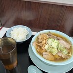 新橋ニューともちん - 