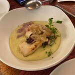 SALUD Tapas Bar & Restaurant - 