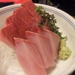 登良屋 - ブリ定食