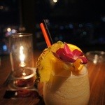 ココナッツを使ったカクテルを作ってもらいました