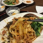 中華料理 朝霞刀削麺 - 