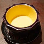 膳処末富 - ●先付け
      毛蟹とお水だけのスープ