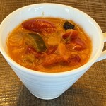 レストラン ヴァロリス - 野菜たっぷりスープ