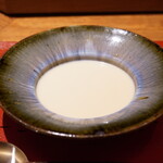 膳処末富 - ●ヘーゼルナッツのスープ（ピエモンテ）