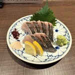 ニカイノ魚 - 炙り刺し（サワラ）¥780