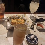 喫茶&BAR ねこと白鳥 - 