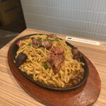 BEEF KITCHEN STAND 横浜アソビル - 