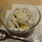 六本木 酒饗 ほたる - 韃靼そば茶のブランマンジェ