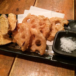 能登の夜市 - 五郎島金時とレンコンの天ぷら