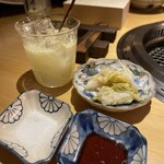 六本木 大皿焼肉 老中 - 白菜林檎酢漬け