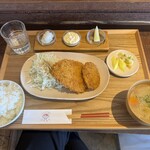 ひものや食堂 ひだまり - 