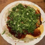 元祖へんくつや - そば肉玉入り900円　ねぎ200円